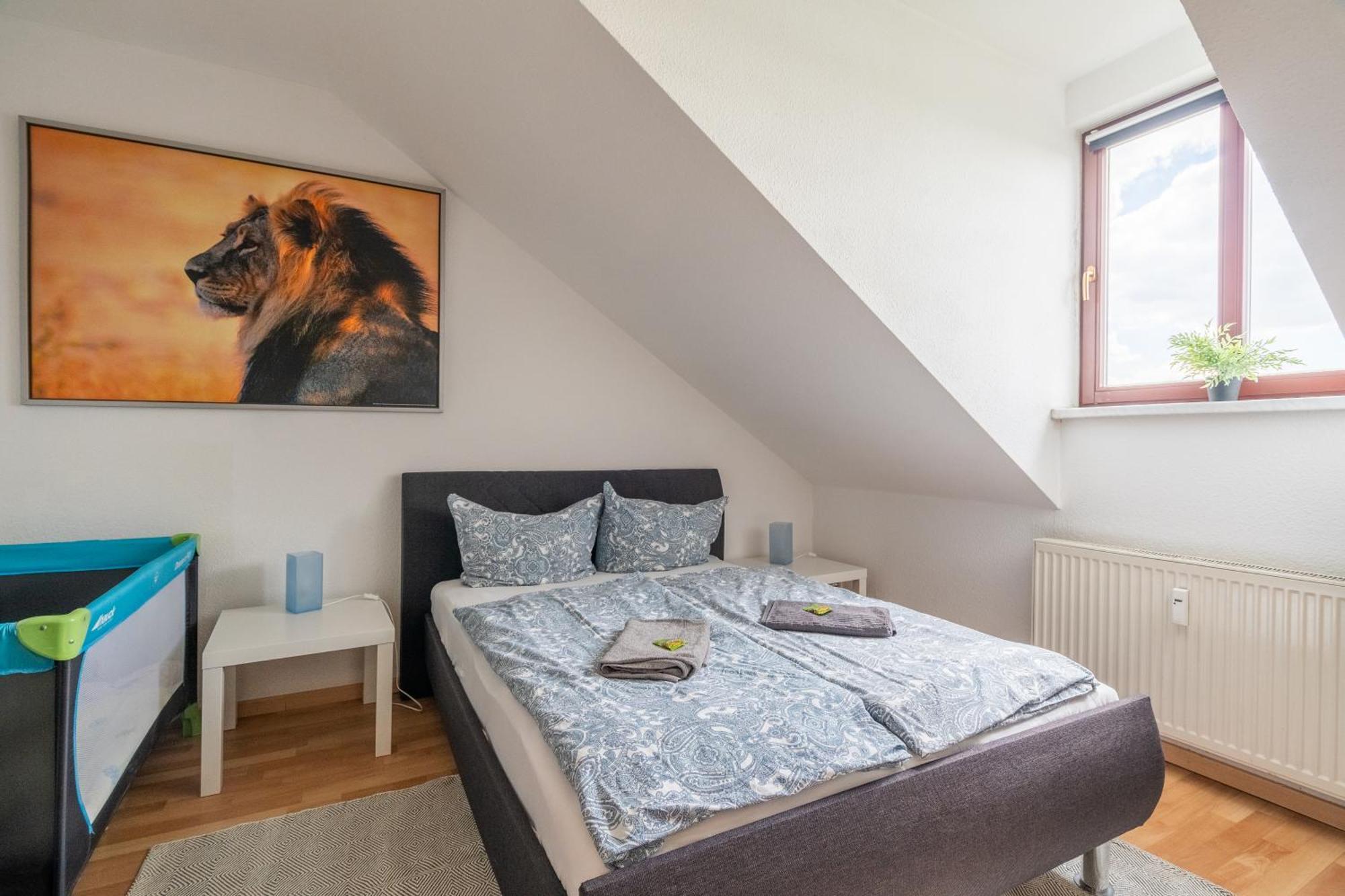 Gemuetliche Dachgeschosswohnung -Waldstrassenviertel Leipzig Exterior foto