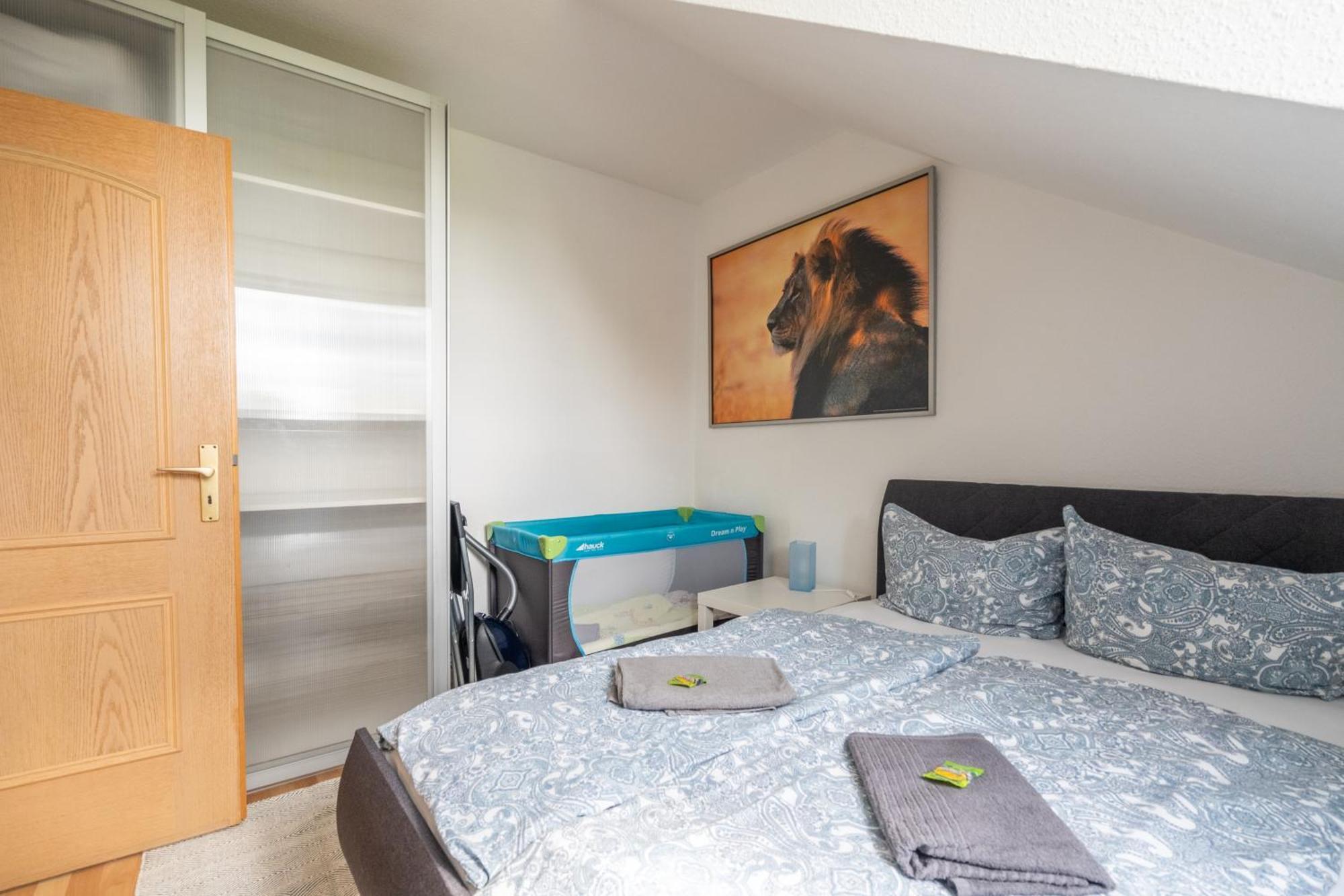 Gemuetliche Dachgeschosswohnung -Waldstrassenviertel Leipzig Exterior foto