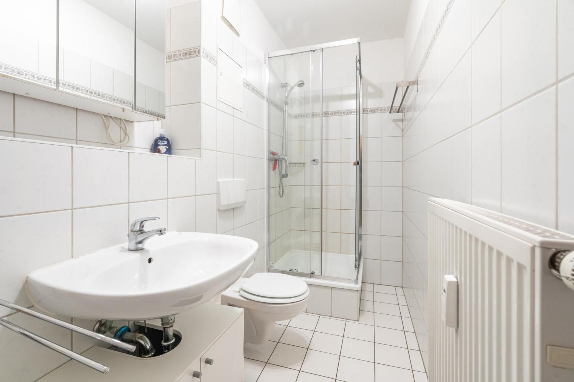 Gemuetliche Dachgeschosswohnung -Waldstrassenviertel Leipzig Exterior foto